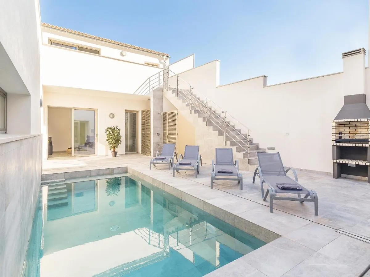 Villa Margalida contacts